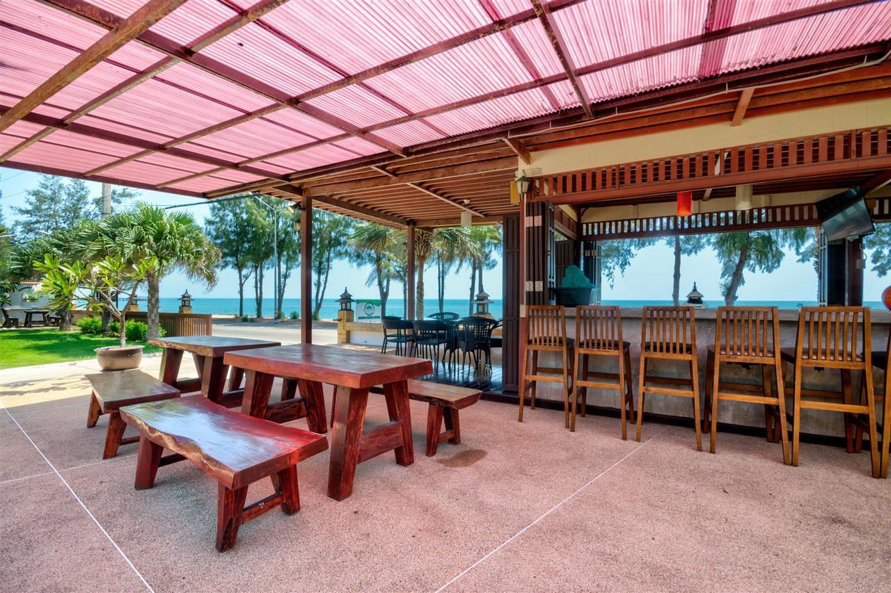 Palm Beach Resort Pran Buri Extérieur photo